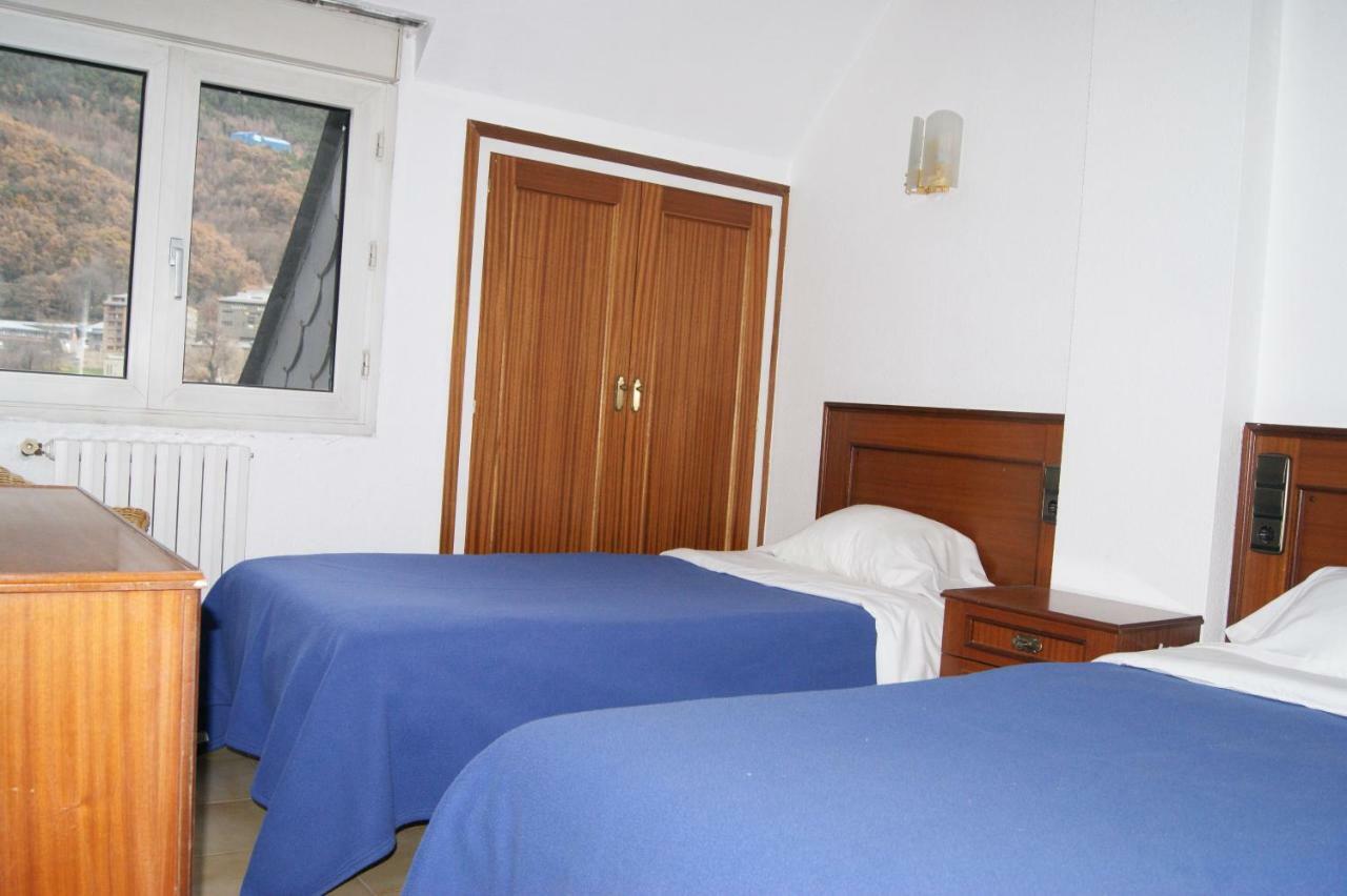 Hotel Font Del Marge Andorra la Vella Esterno foto